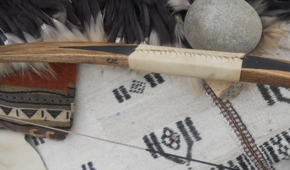 ZSHJGJR Tir à l'arc Traditionnel Arc Classique 25-40lbs à la Main en Bois Longbow Takedown Mongolian Horsebow Chasse Arc pour Adulte (25lbs